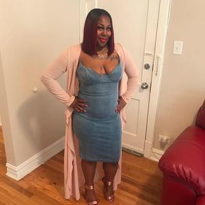 Meet your Posher, Tamikmz